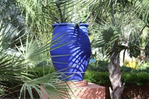 Marjorelle blue pot